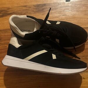 Vince Men's Black and Cream Sneakers